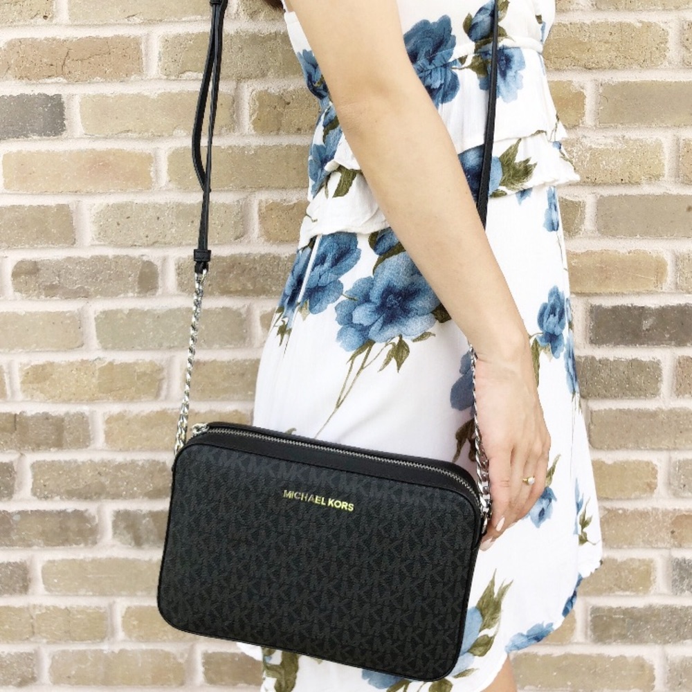 Gaby’sBags👜💕- NWT Michael Kors Crossbody Black - Picture 2 of 8